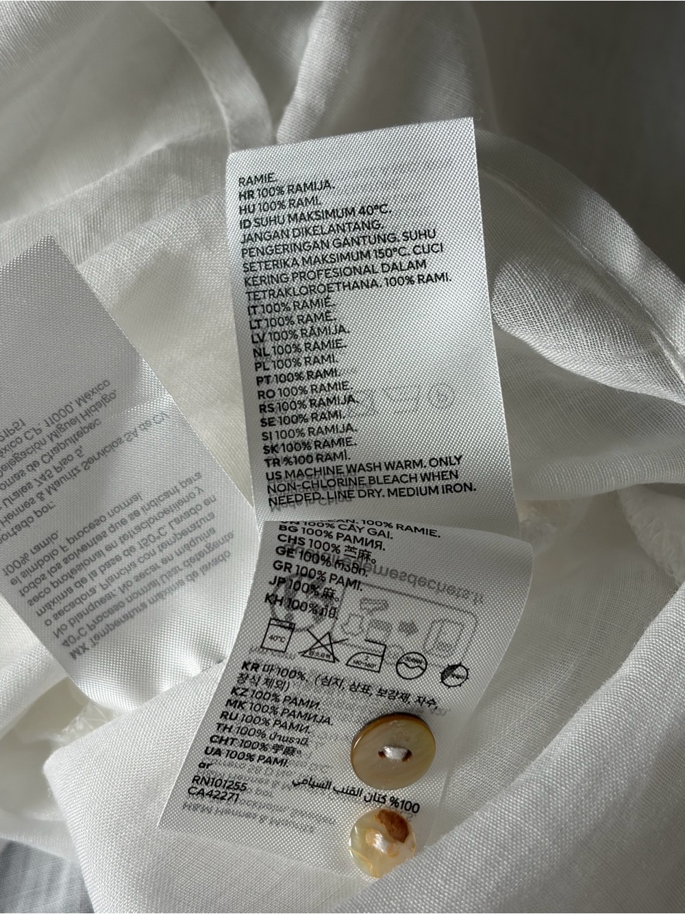H&M White Sheer Button-Front Blouse With Voluminous Sleeves, NWT - Picture 8 of 8